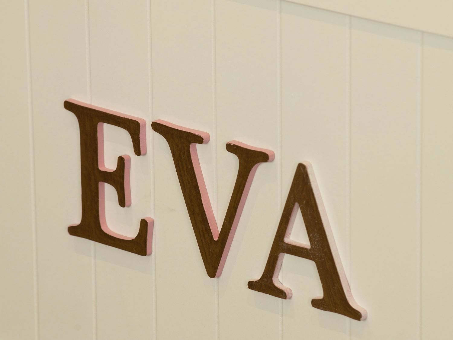 Taigh Eva name sign