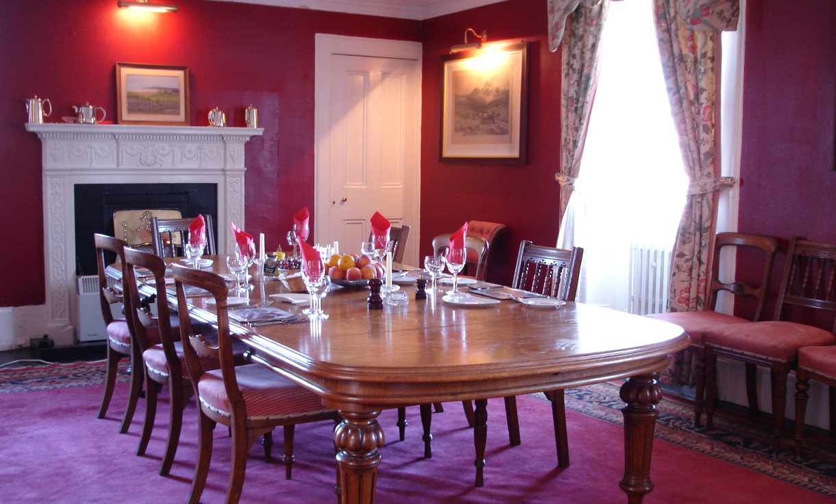 Grogarry Lodge dining room