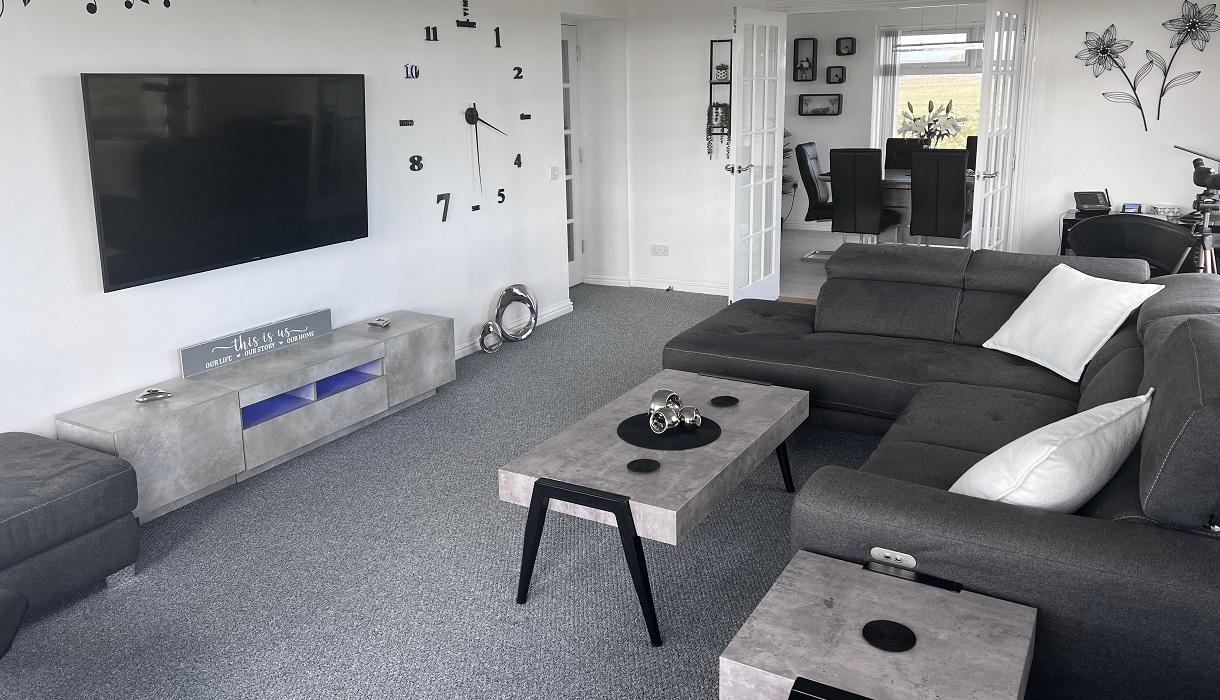 Tranquil Sands tv lounge