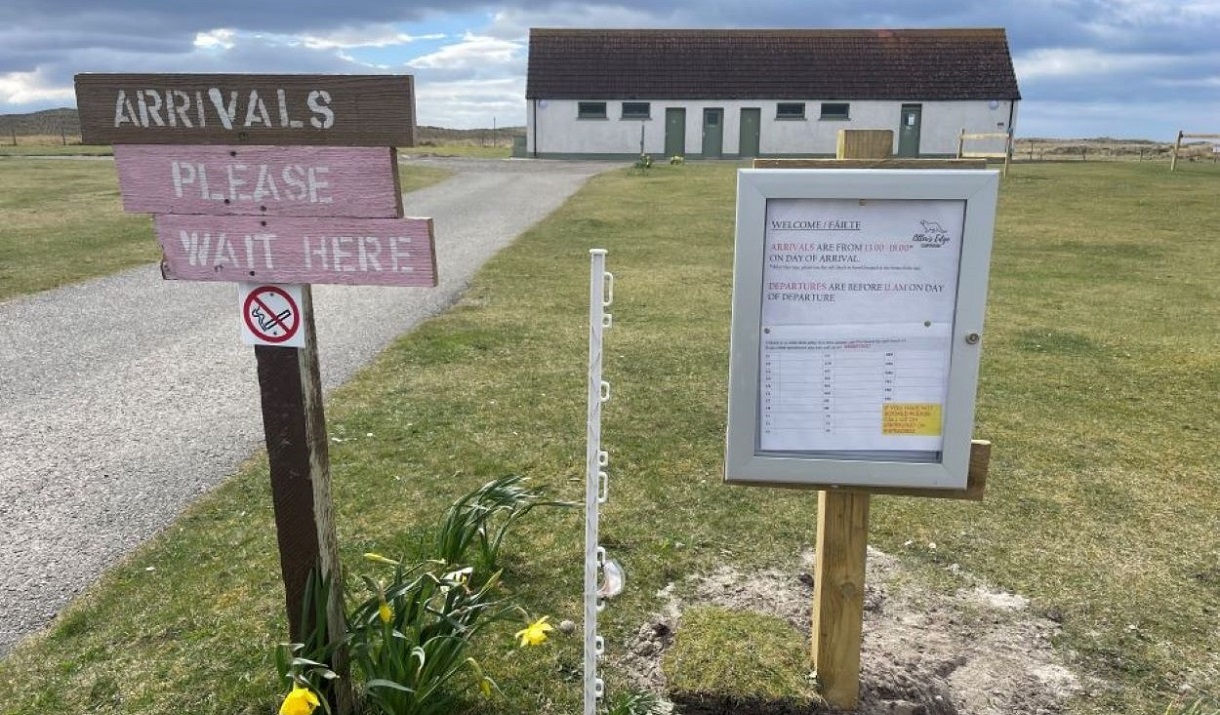 Otters Edge Campground notice
