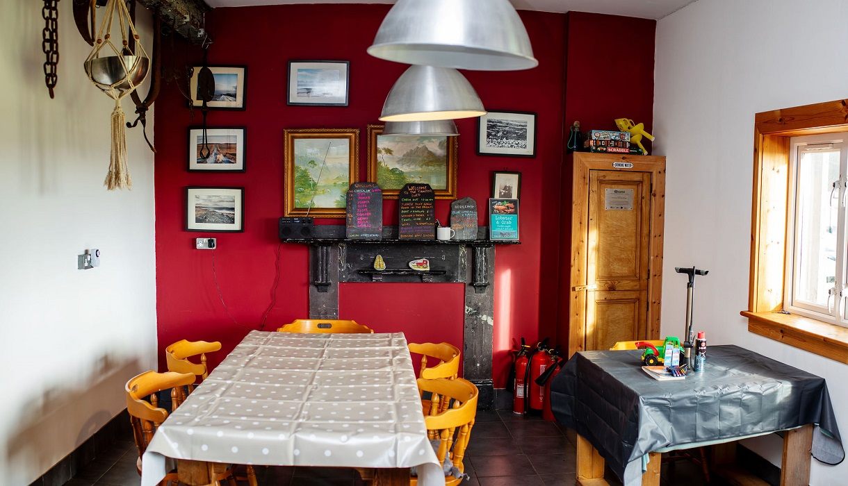 The Tractor Shed Camping Pods and Bunkhouse dining