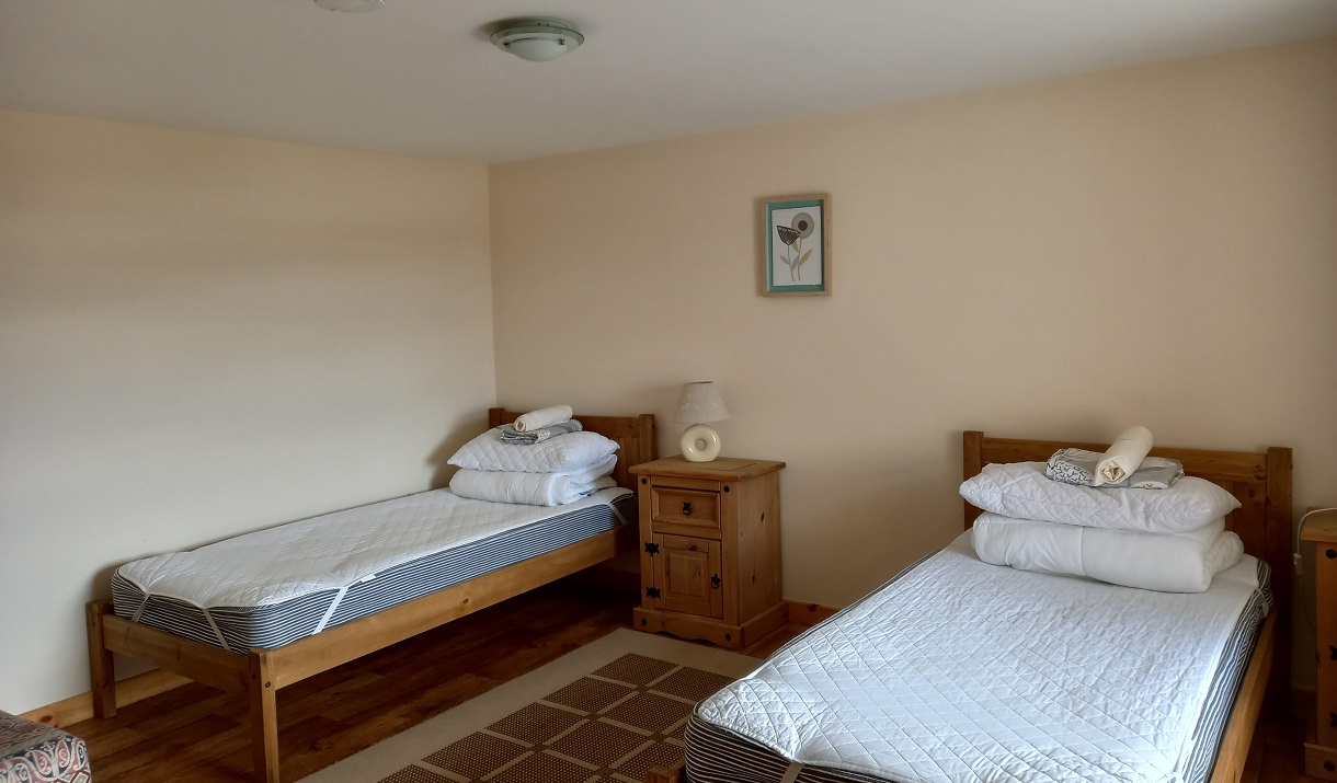Moorcroft Holidays twin beds