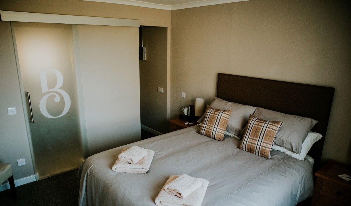 Charlies Bothy bedroom2
