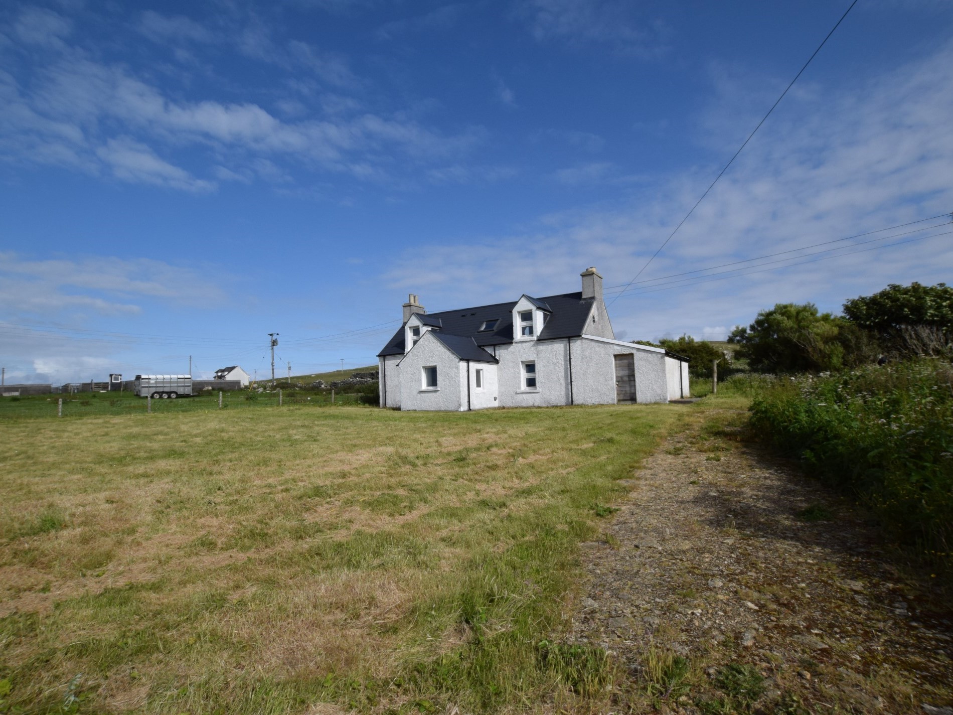 Sleatabhal — Self-catering in North Uist