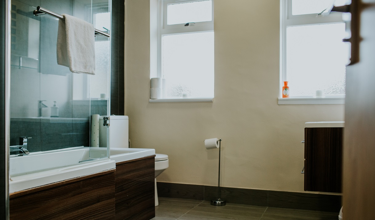 Uist Travel Accommodation bathroom