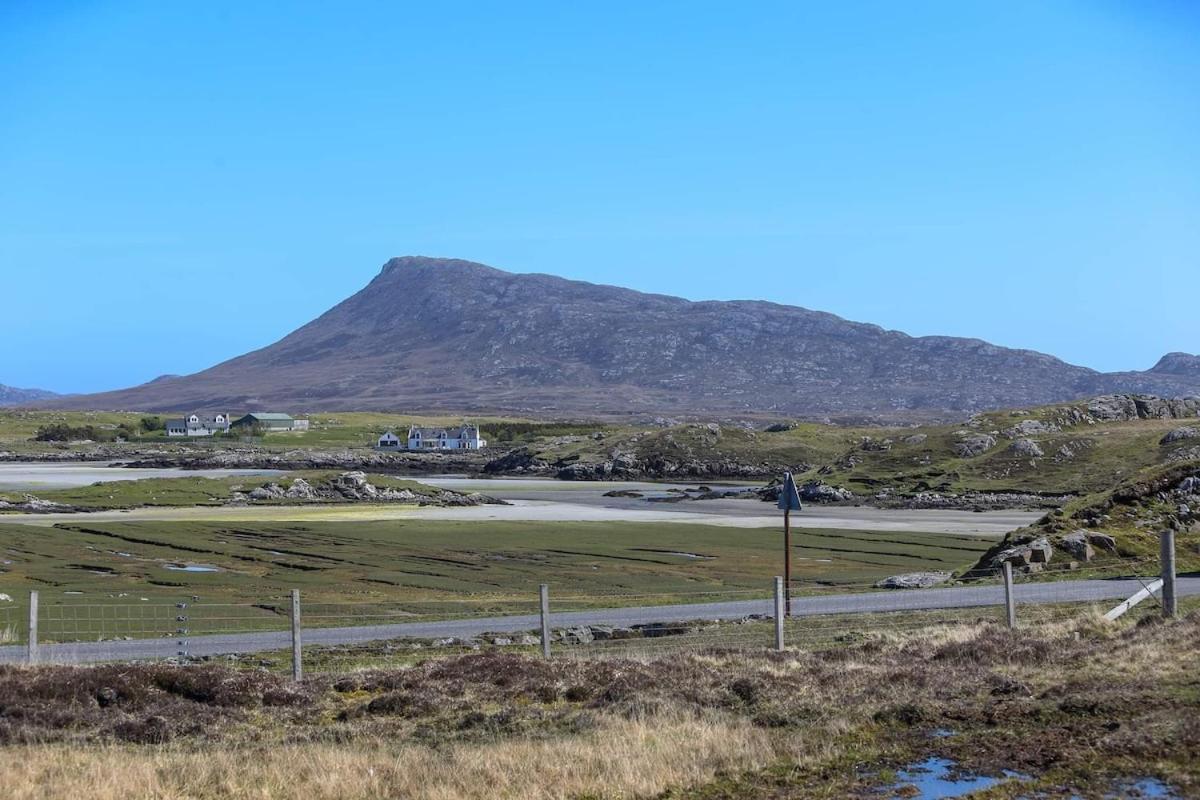 Grimsay Glamping Pods - Pod Dubh - No Pets 6