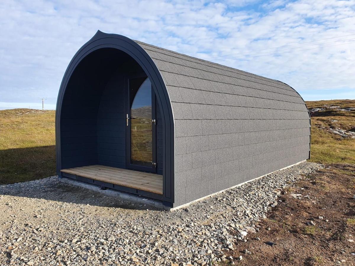 Grimsay Glamping Pods - Pod Dubh - No Pets 11