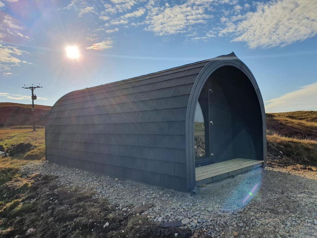 Grimsay Glamping - Pod Ruadh — Glamping in Grimsay