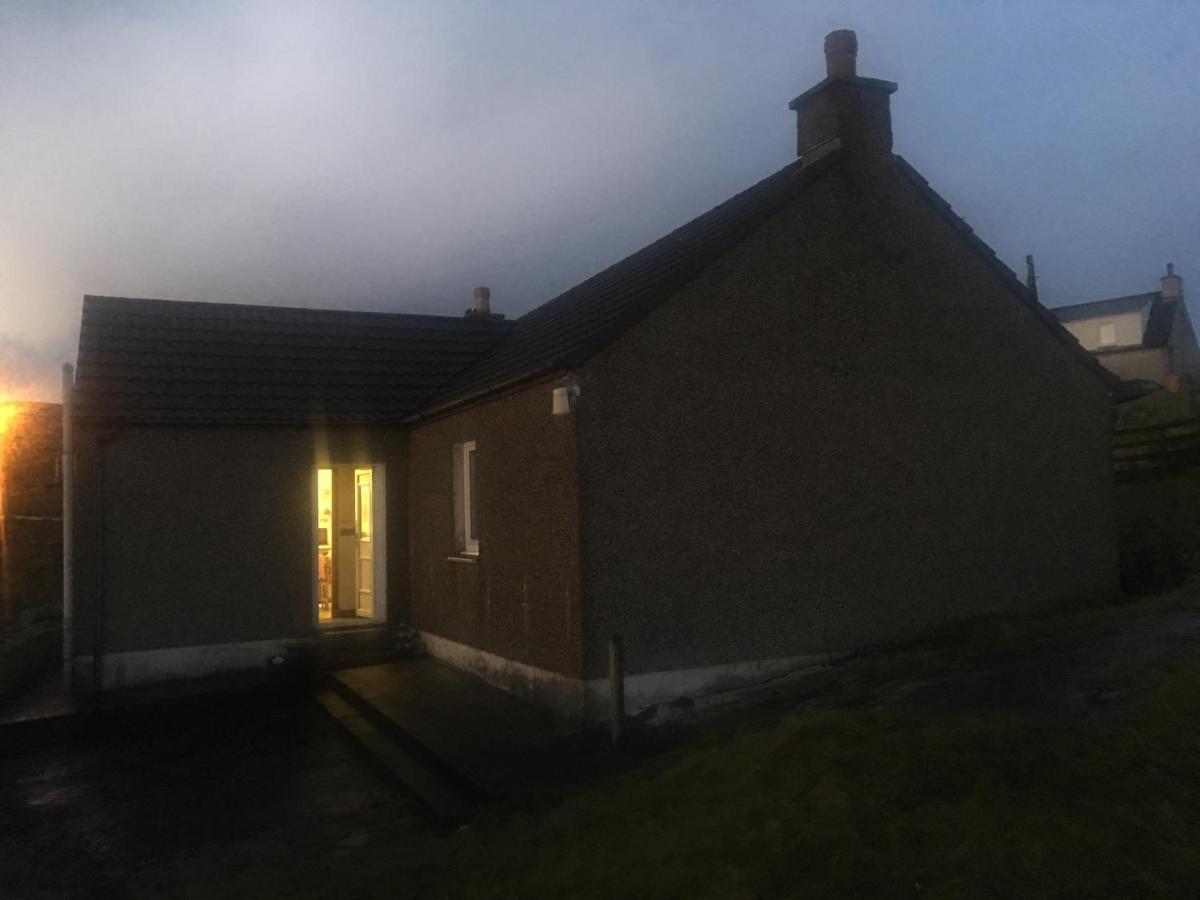 Otter Cottage, Berneray 11