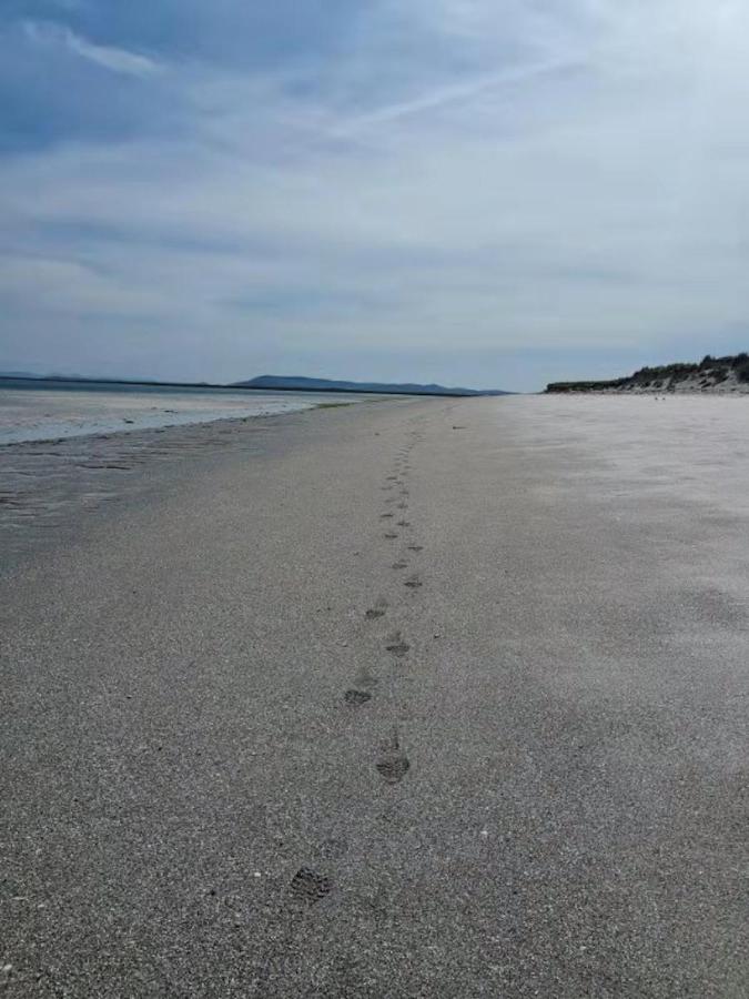 Otter Cottage, Berneray 24