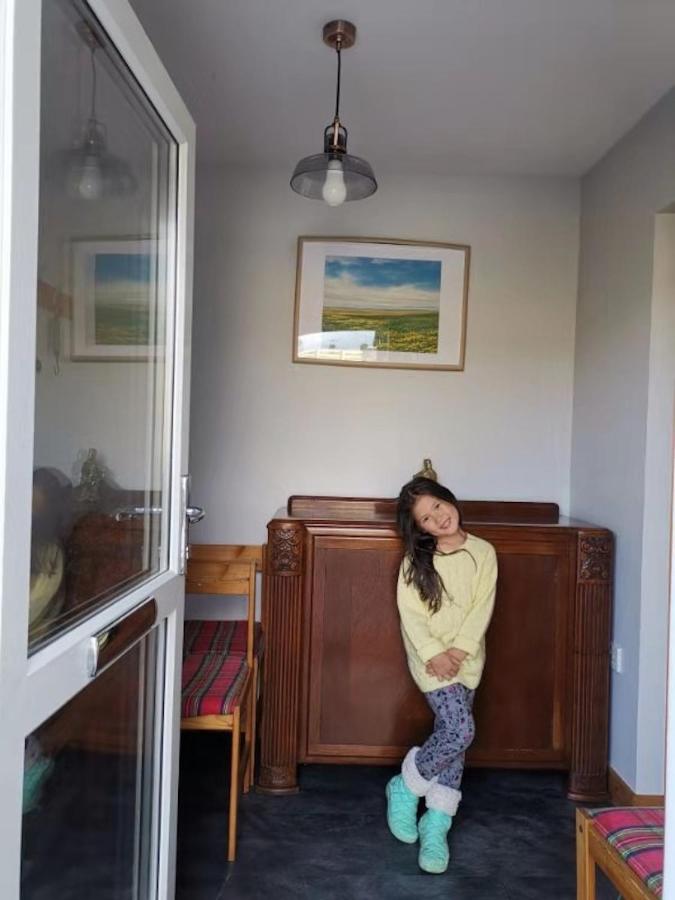 Otter Cottage, Berneray 12