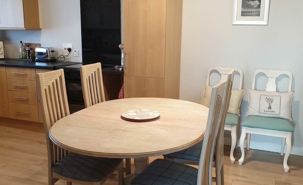 Cnoc na Monadh dining