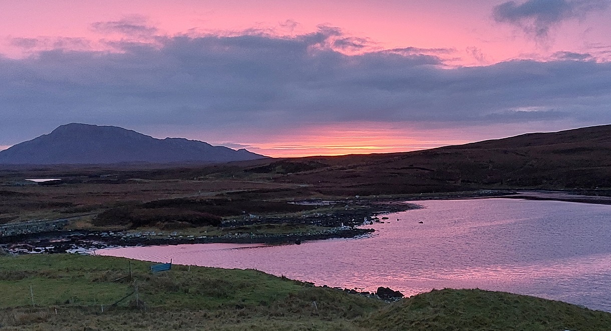 Kelp Cottage loch & mountain view