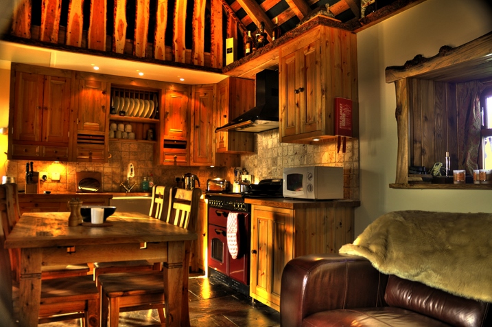 The Shieling by the Bay Kitchen-sitting room