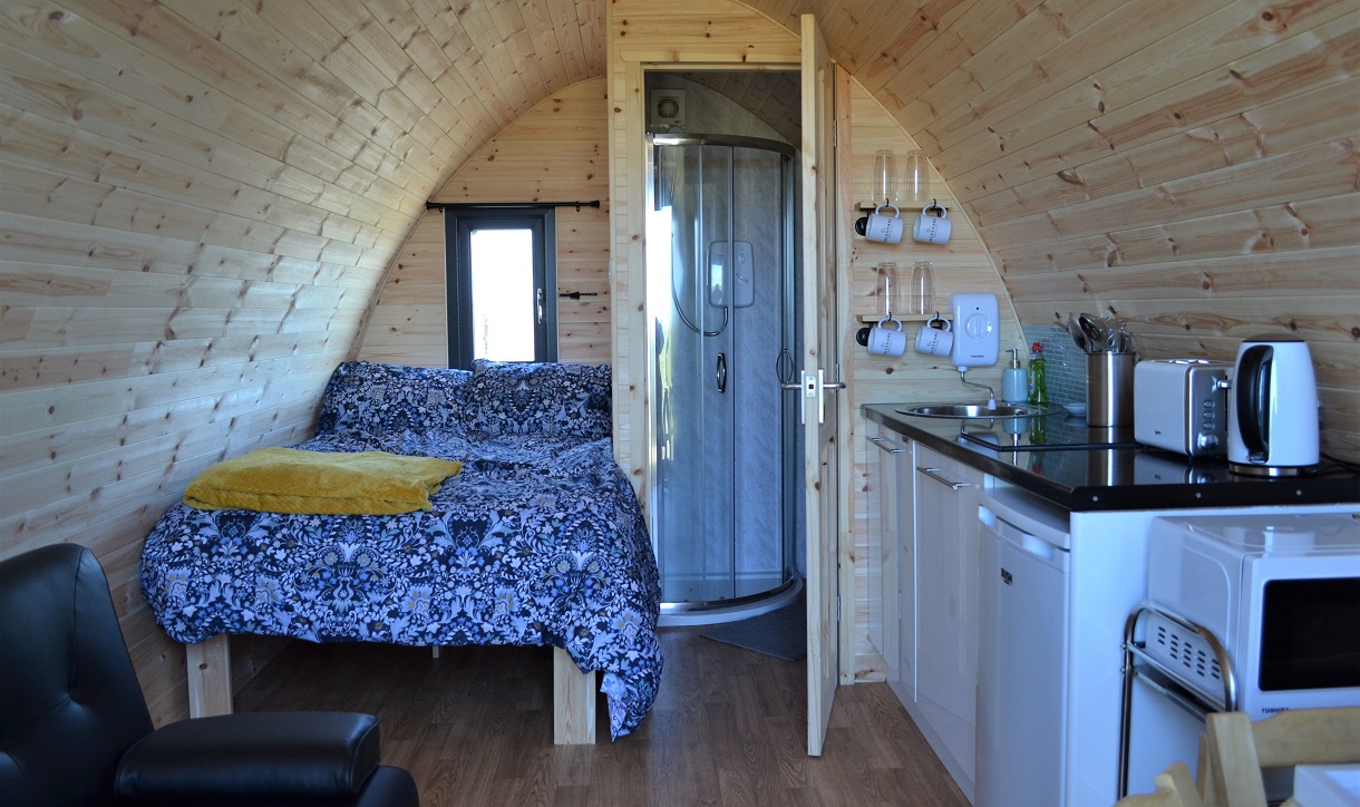 Baleshare Bothies bed