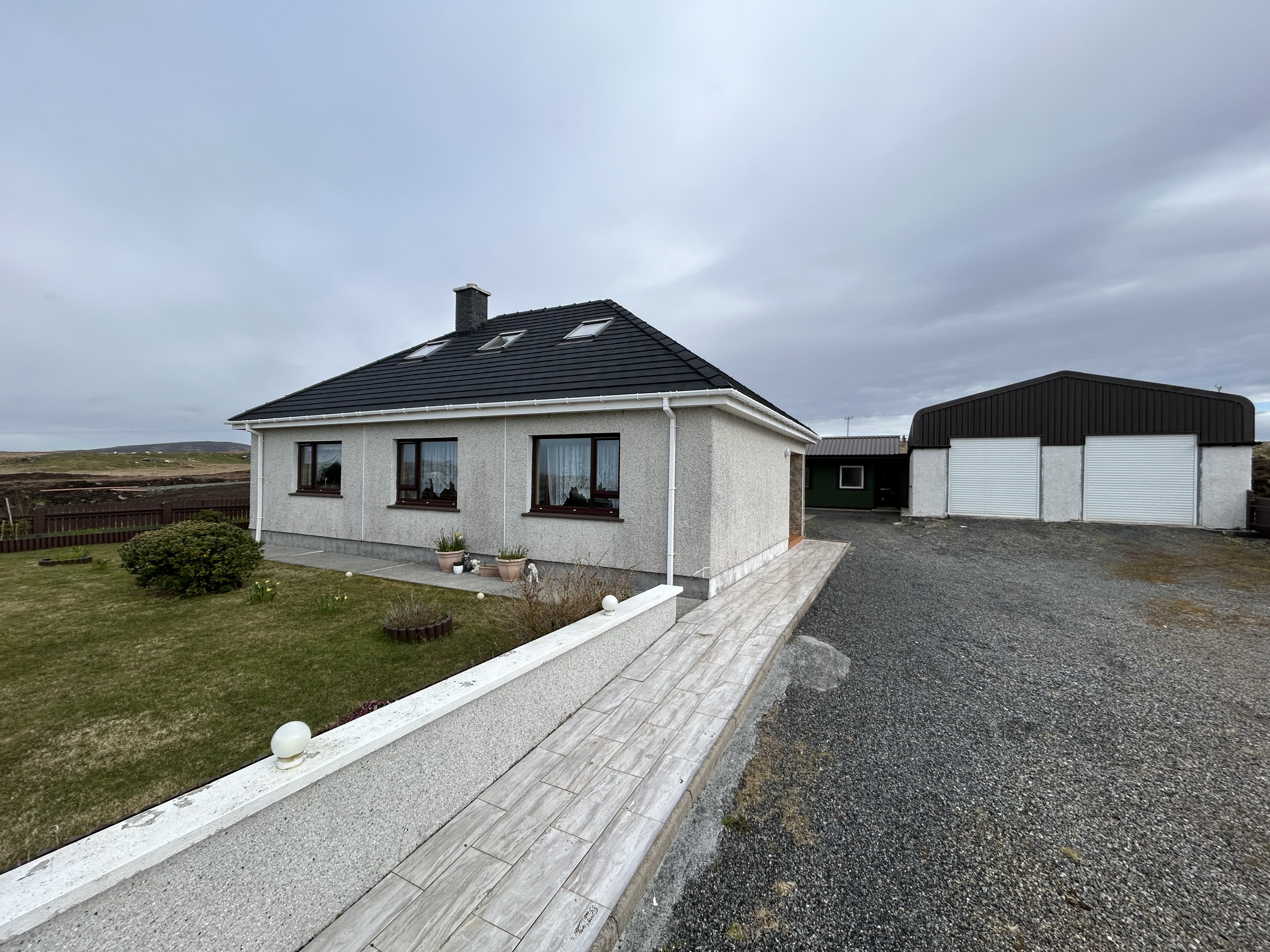 Dom, Clachan, Isle of North Uist, HS6 5HD — North Uist property