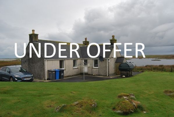 White Rock, Dusary, Isle of North Uist, Western Isles HS6 5EW — North Uist property