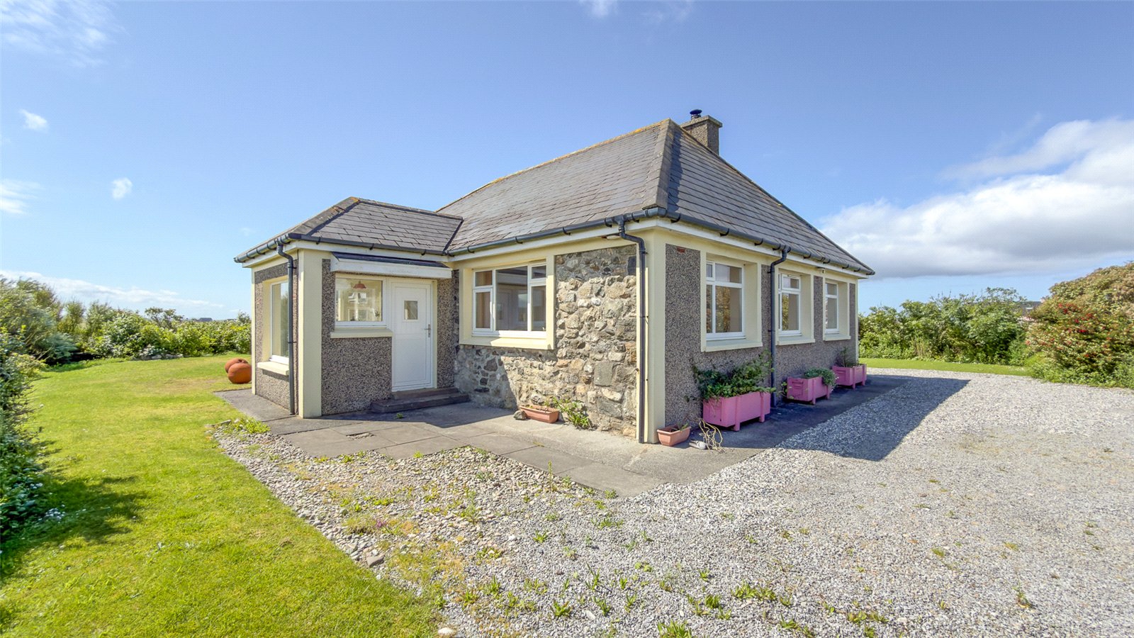 Stilligarry, Isle of South Uist, Eilean Siar, HS8 5RS — South Uist property