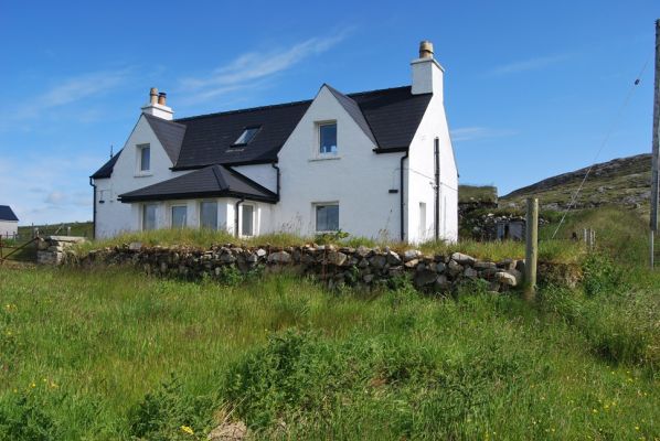 14 Borve, Berneray, Isle of North Uist, Western Isles HS6 5BJ — Berneray property