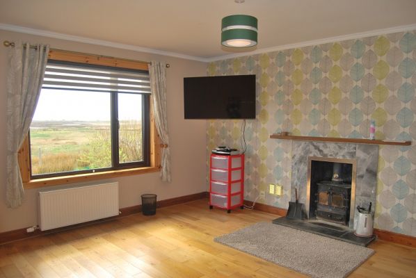 28 Griminish, Isle of Benbecula, Western Isles,HS7 5QA